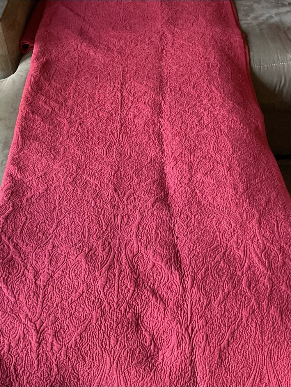 Chaps Home Ralph Lauren Summerton KING Red Matelasse Quilt- Vintage